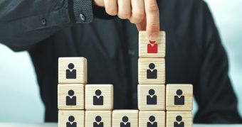 【10選】リーダーに必要なスキルを解説！身につける方法とは？